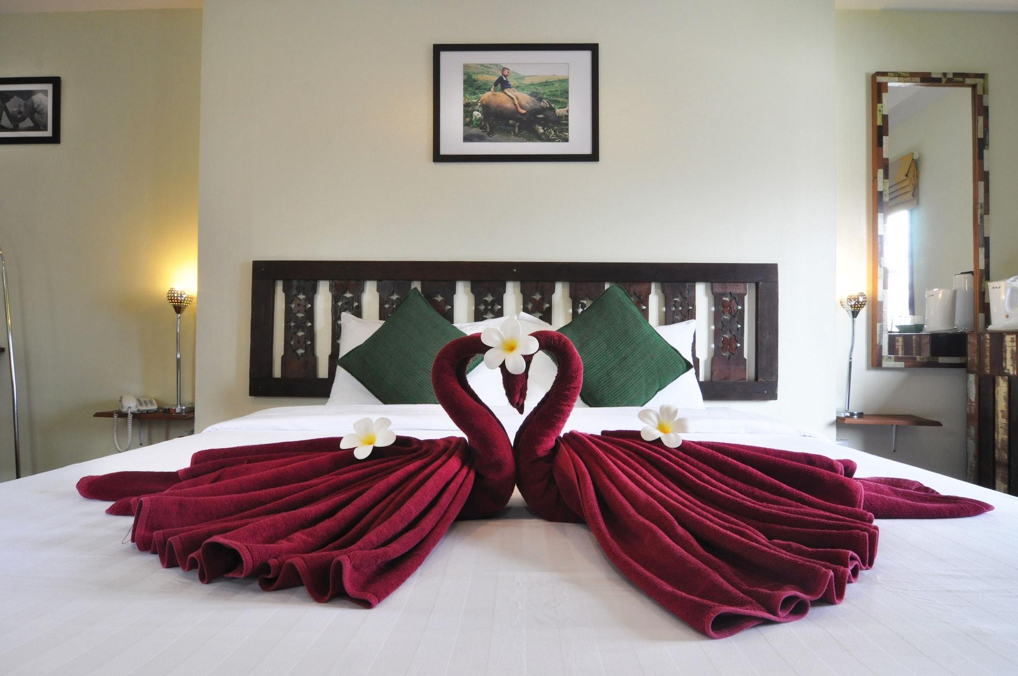 Pier 42 Boutique Resort & Spa Chalong Luaran gambar