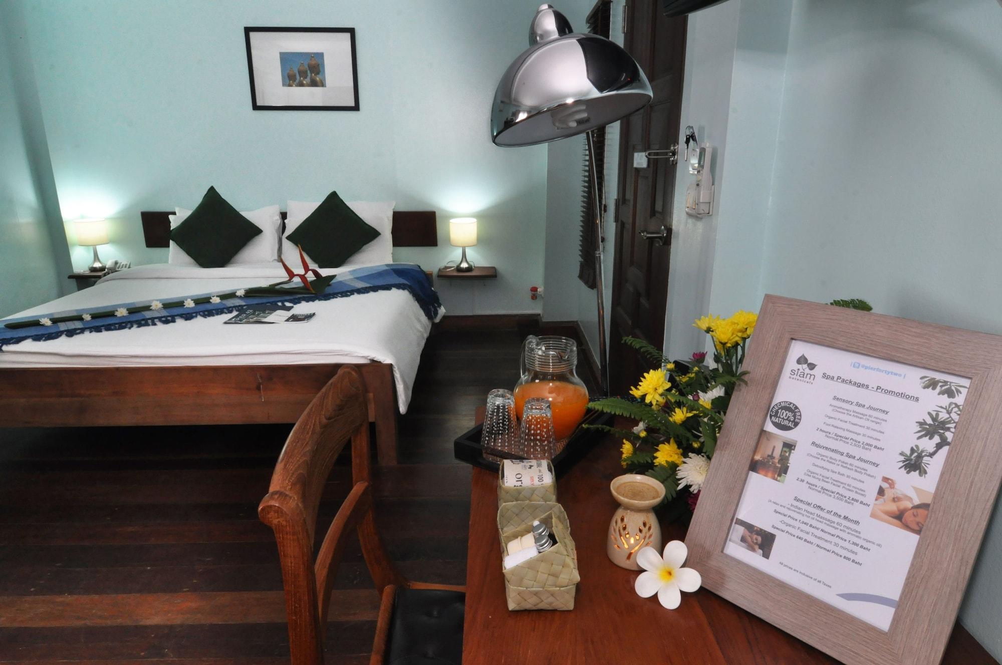 Pier 42 Boutique Resort & Spa Chalong Luaran gambar